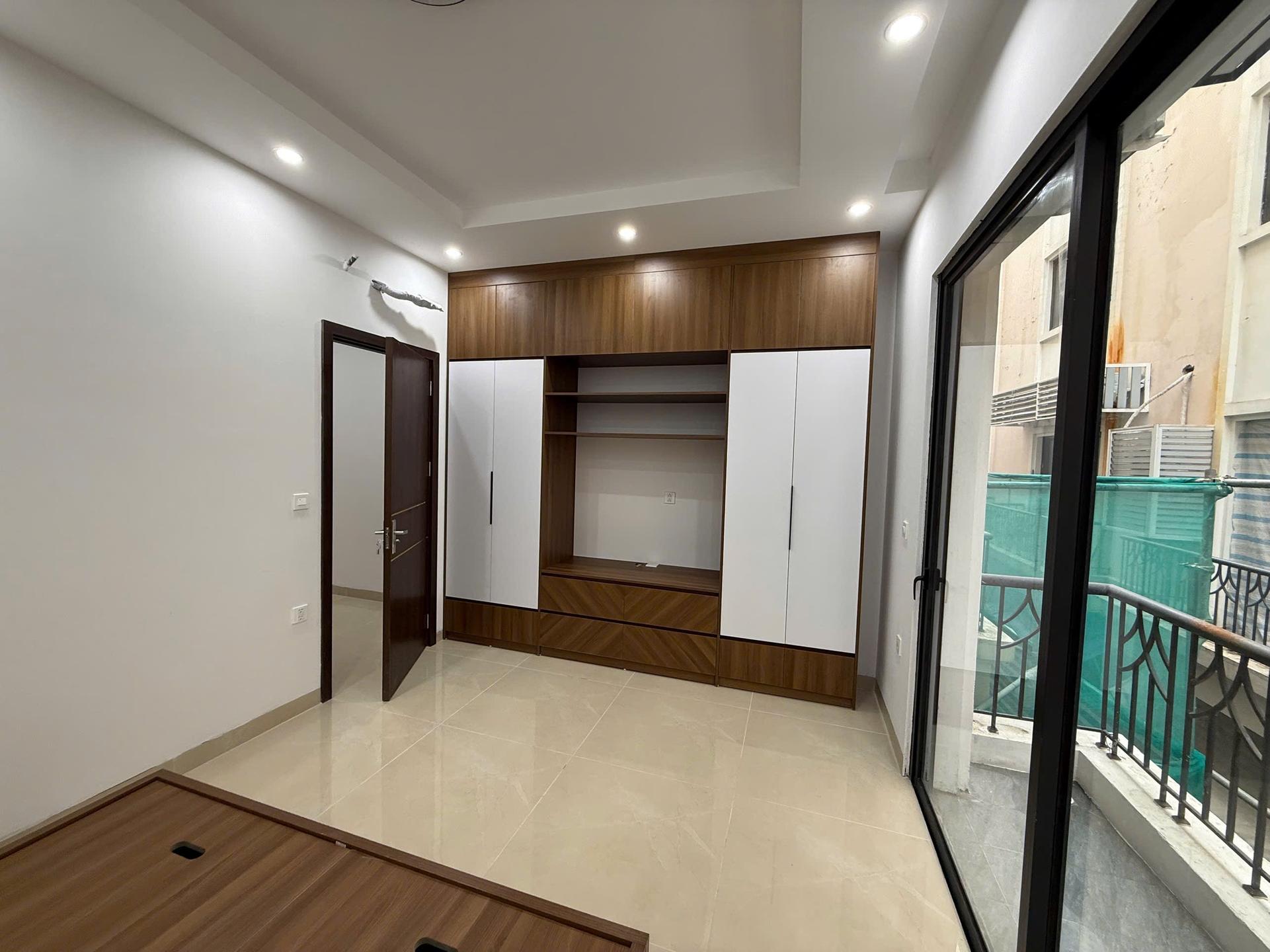 gallery image background