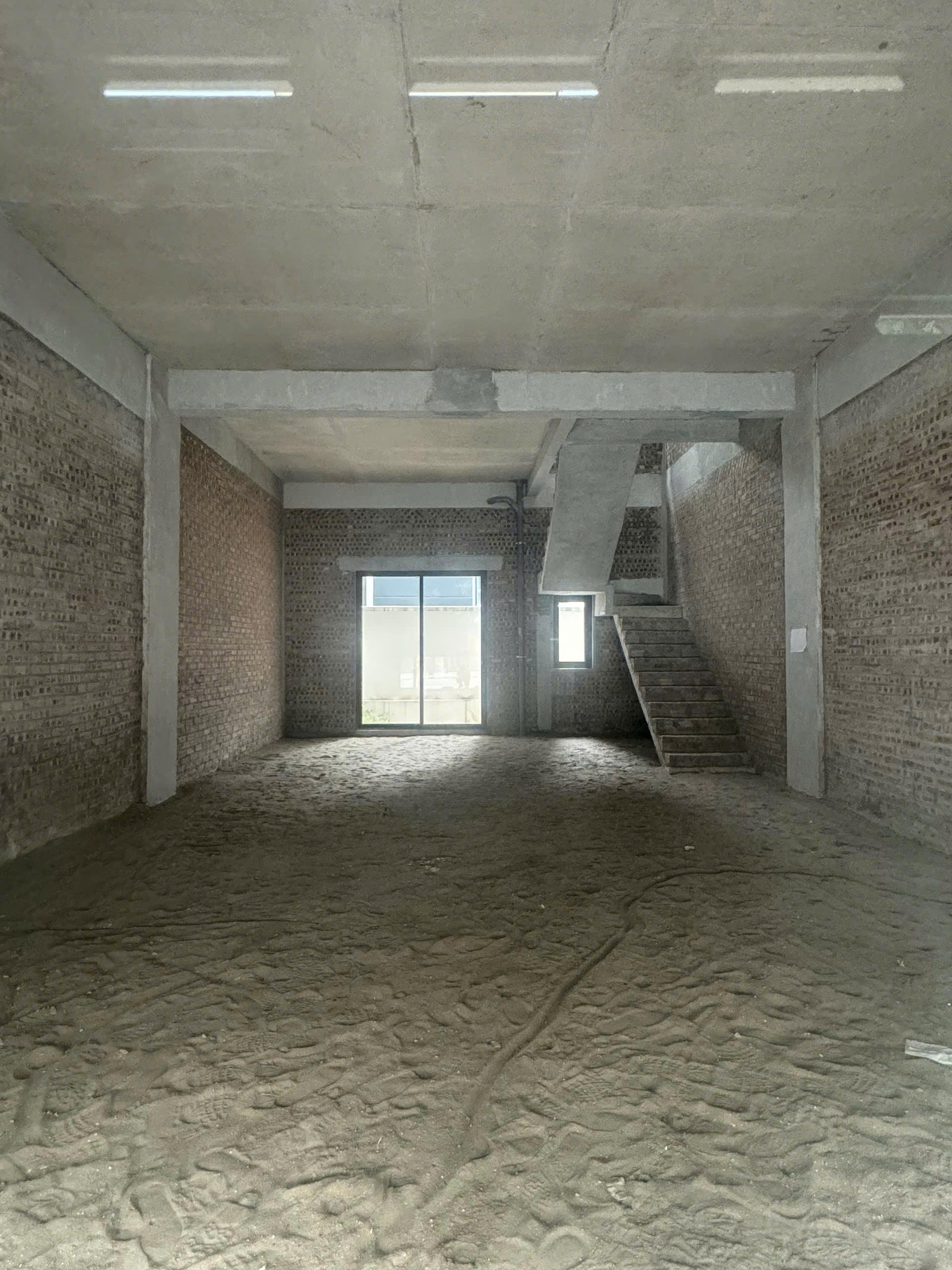gallery image background