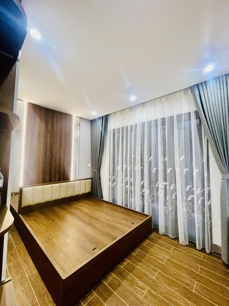 gallery image background
