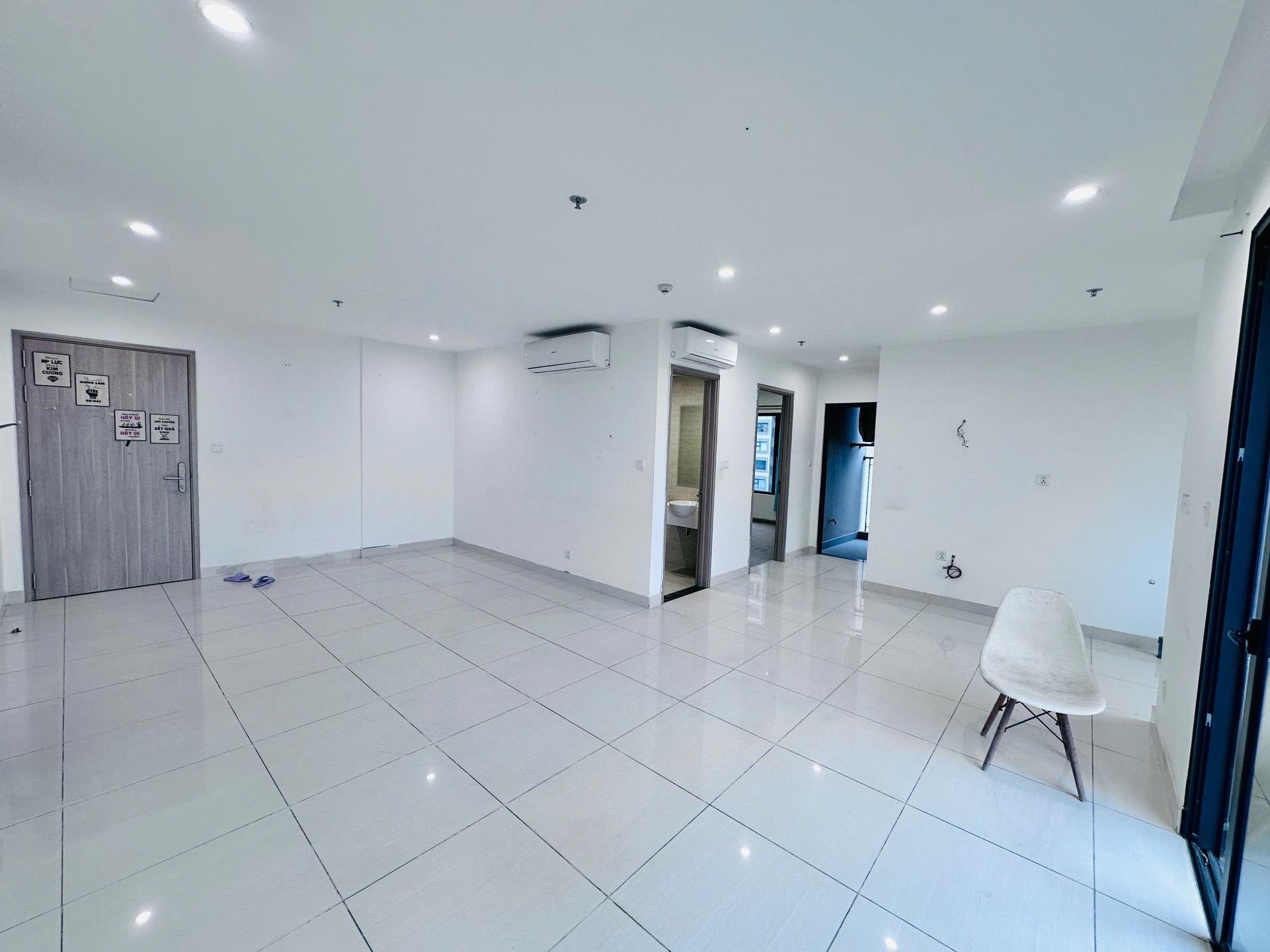 gallery image background