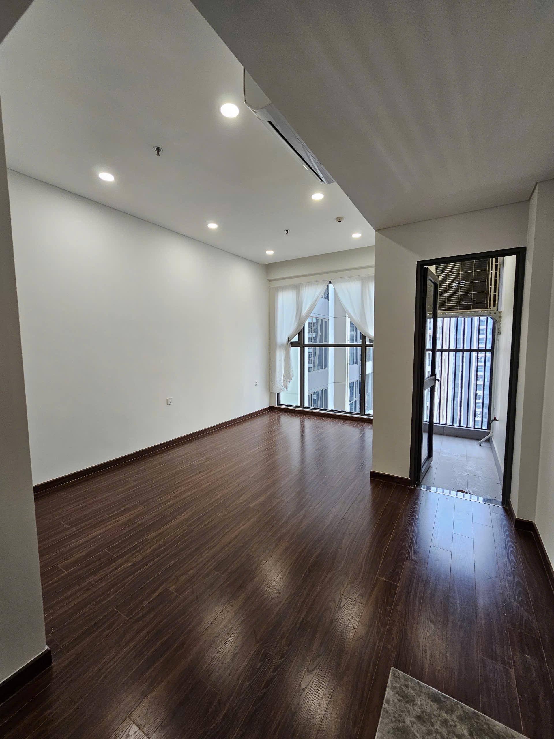 gallery image background