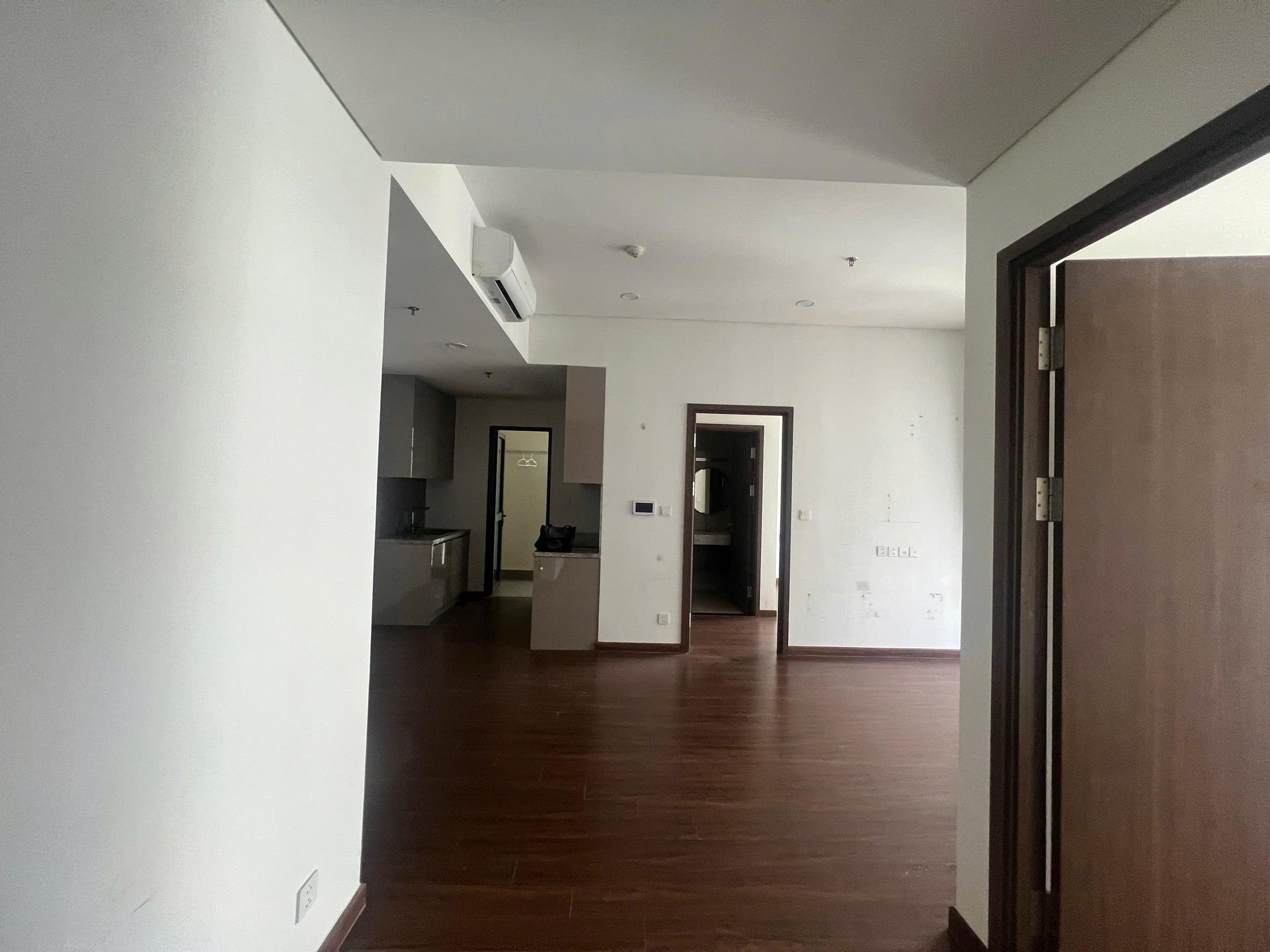 gallery image background