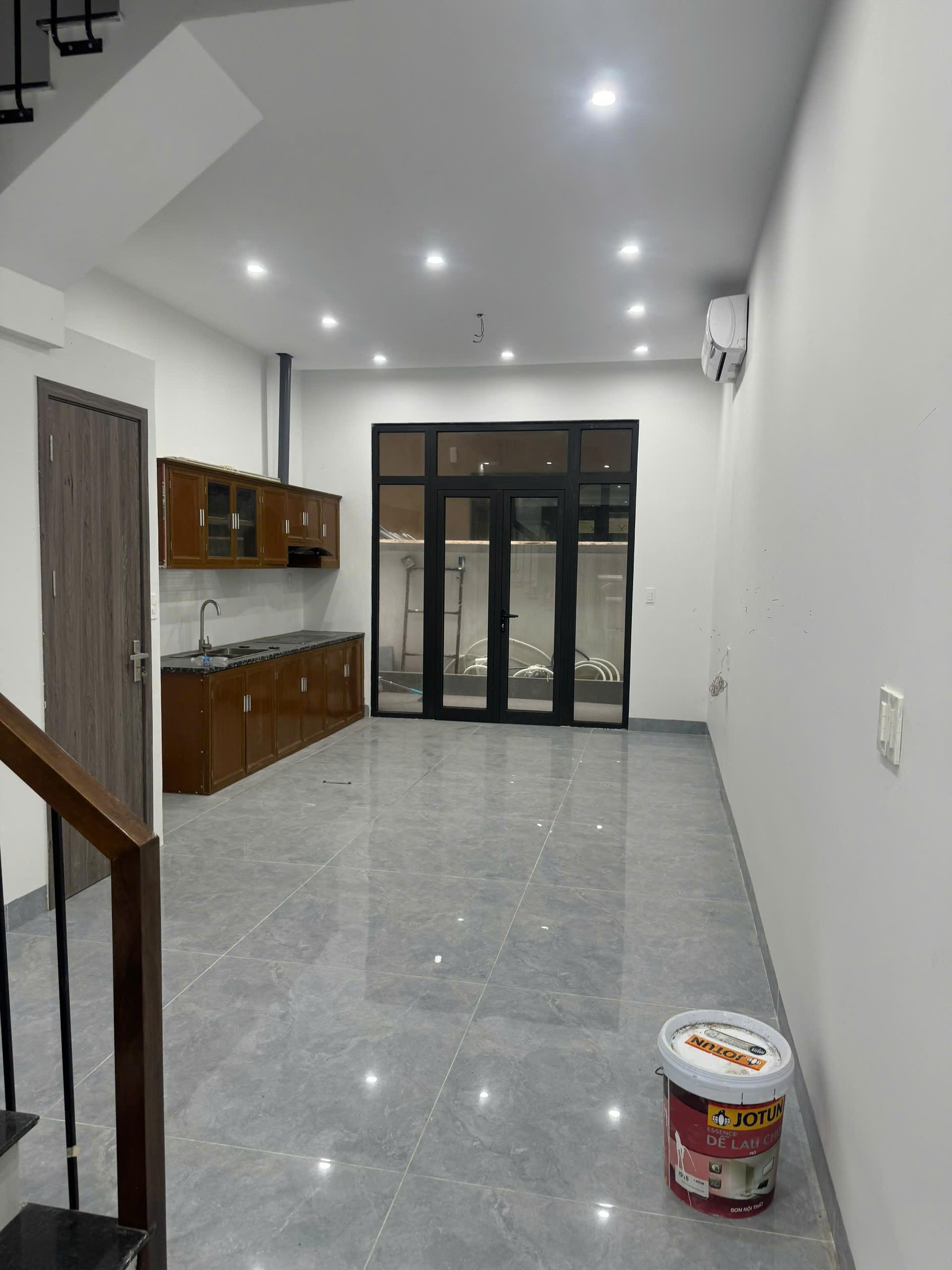 gallery image background