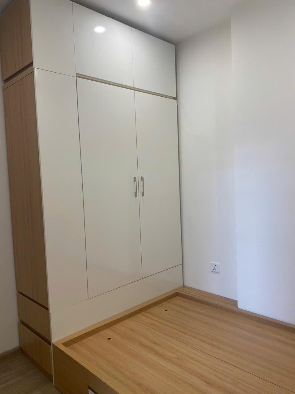 gallery image background