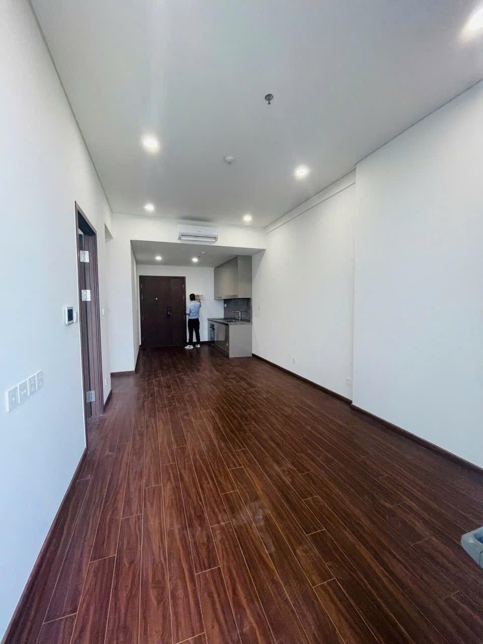 gallery image background