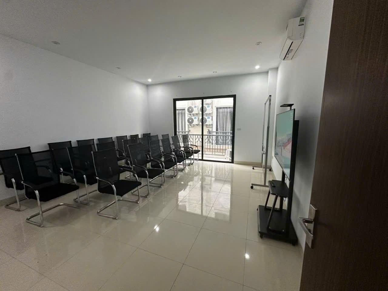 gallery image background