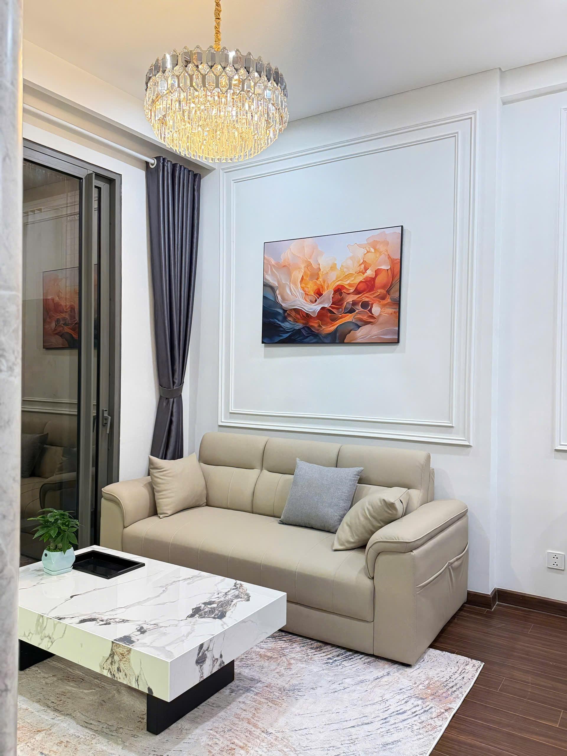 gallery image background