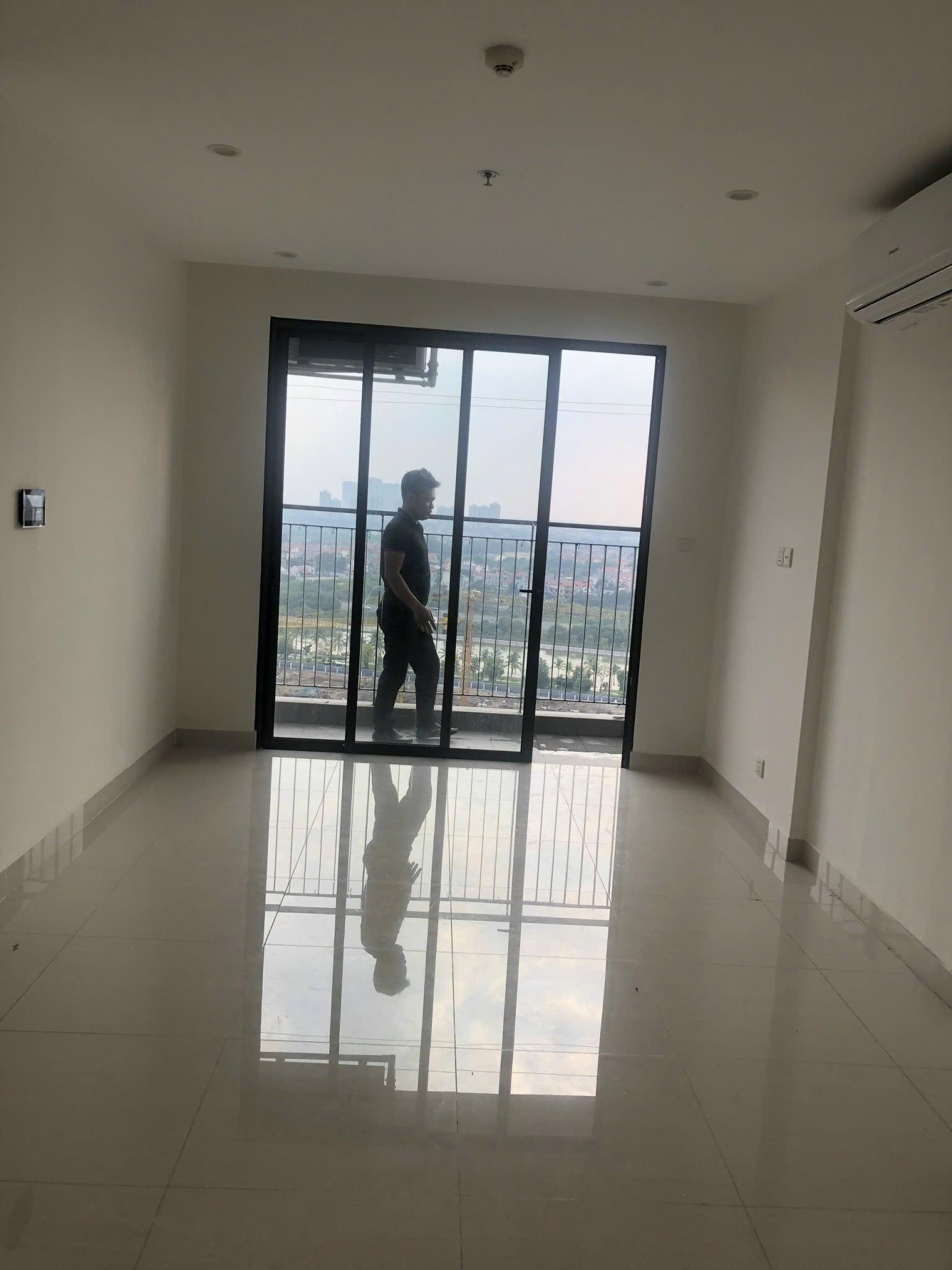 gallery image background