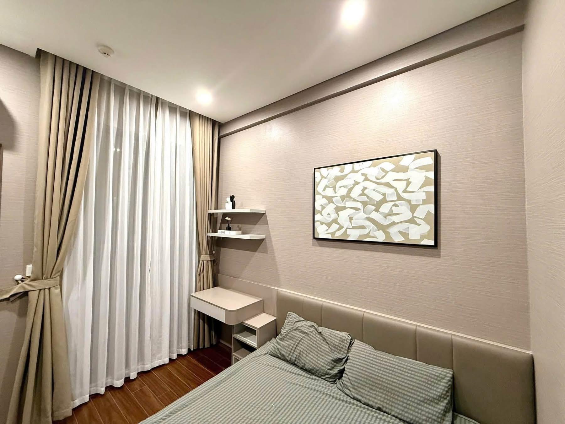 gallery image background