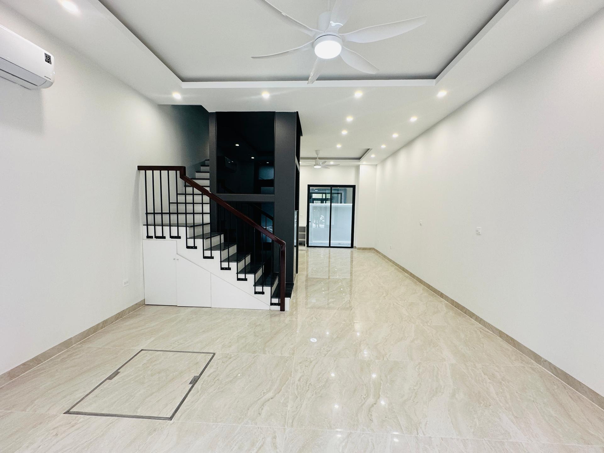 gallery image background