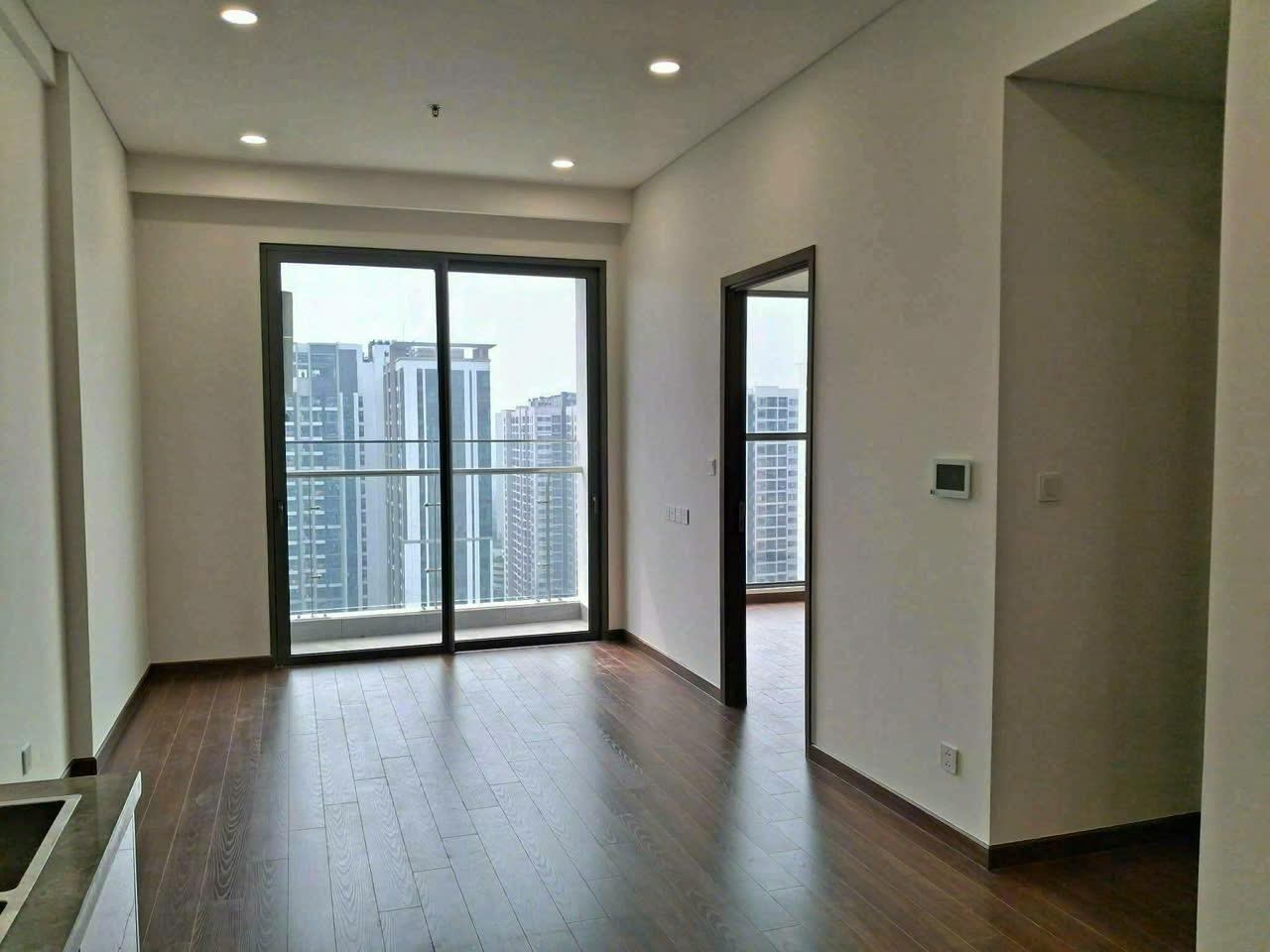 gallery image background