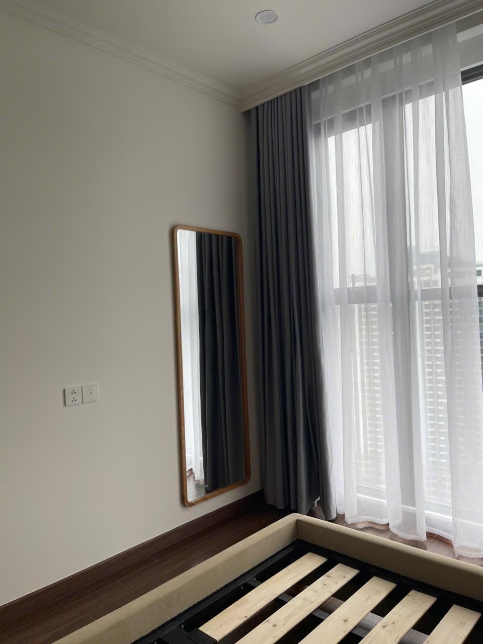 gallery image background