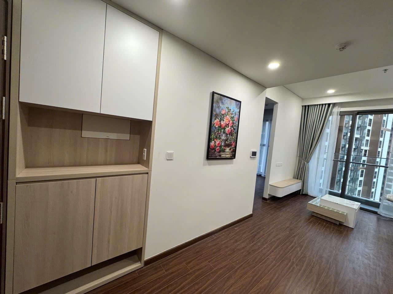 gallery image background