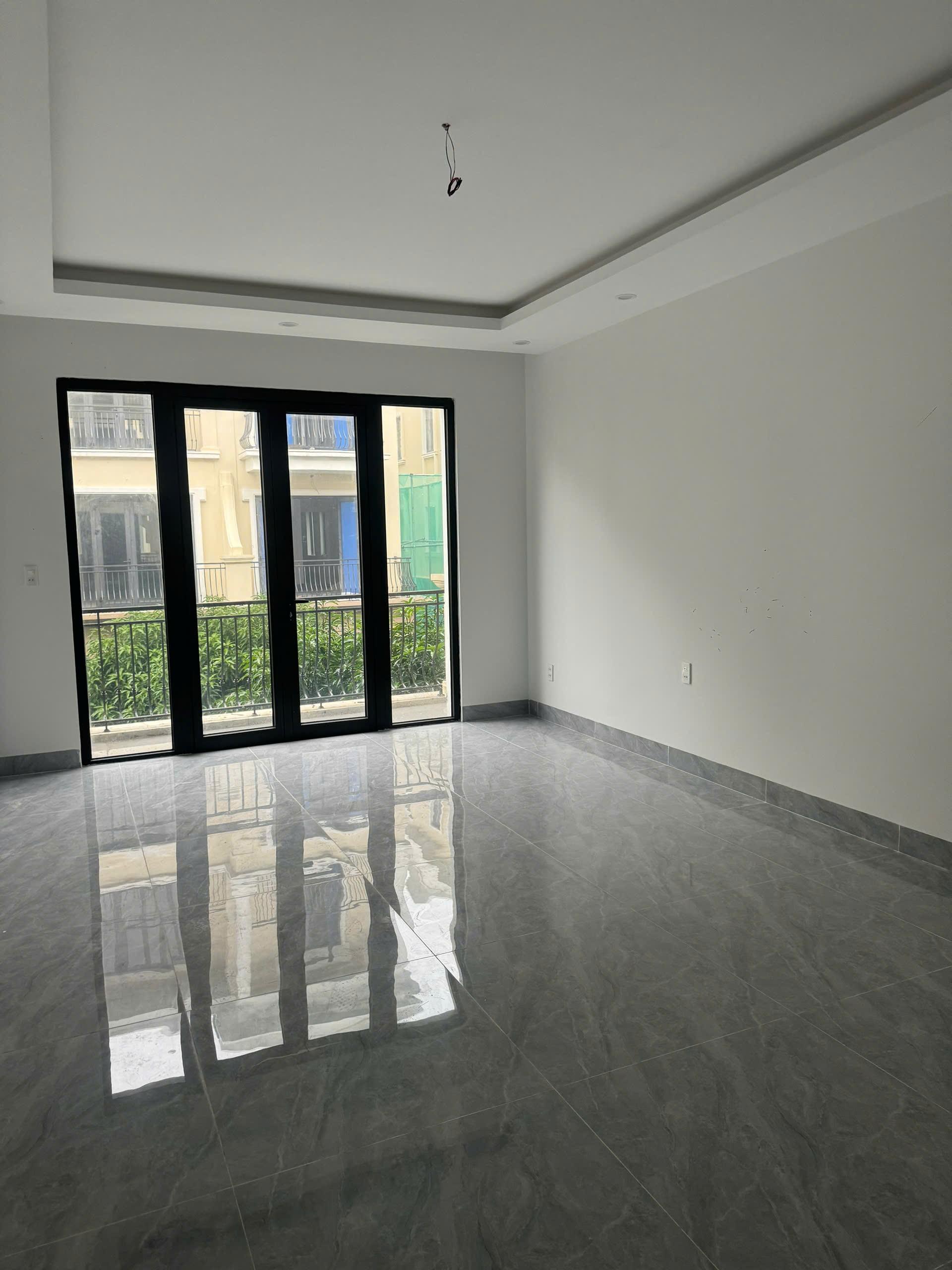 gallery image background