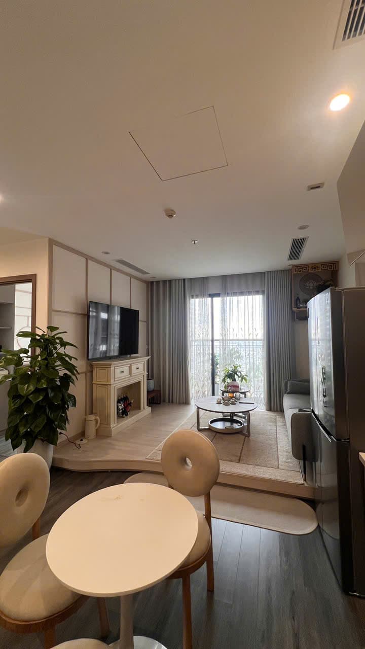 gallery image background