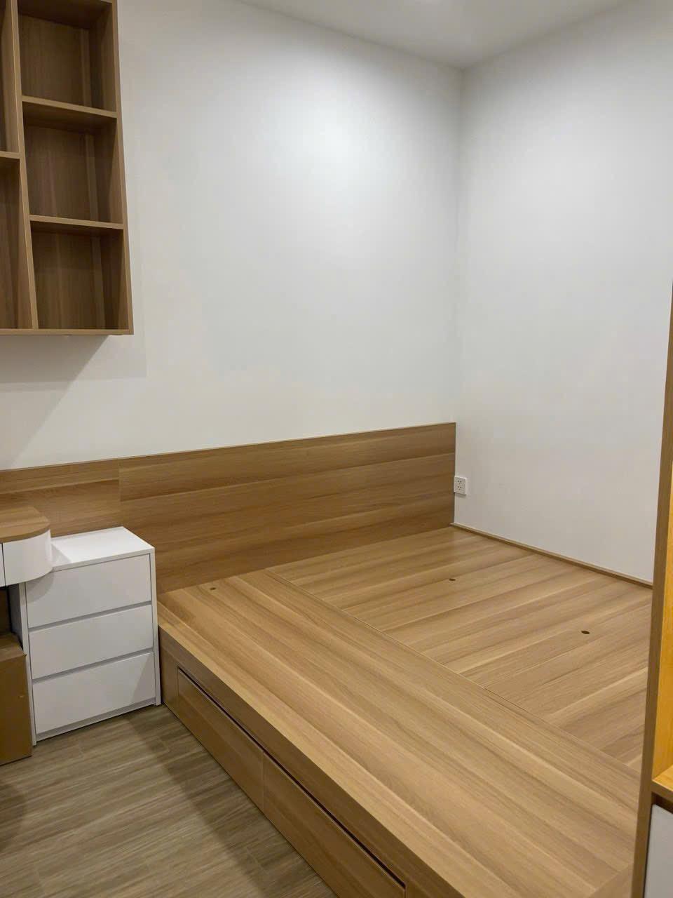 gallery image background