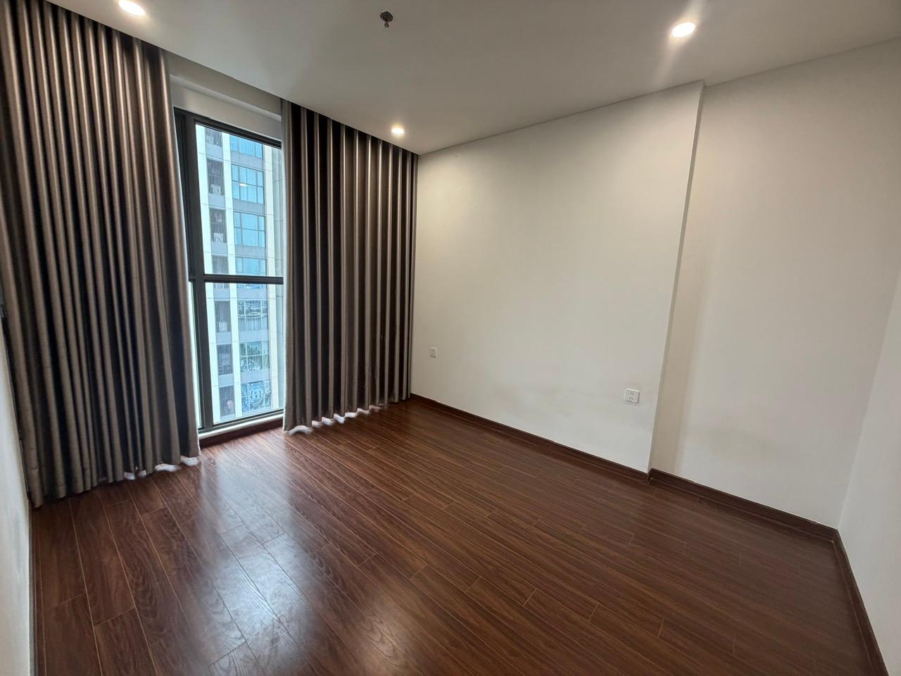 gallery image background