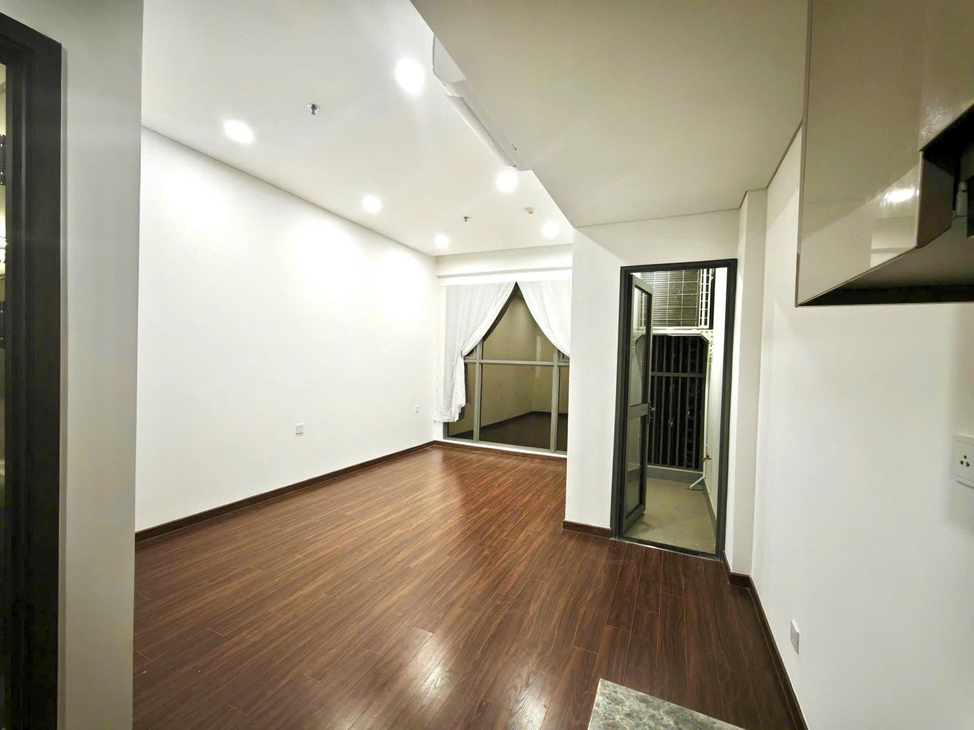 gallery image background
