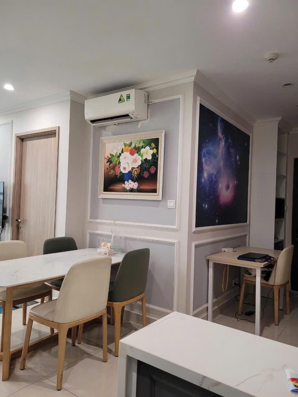 gallery image background