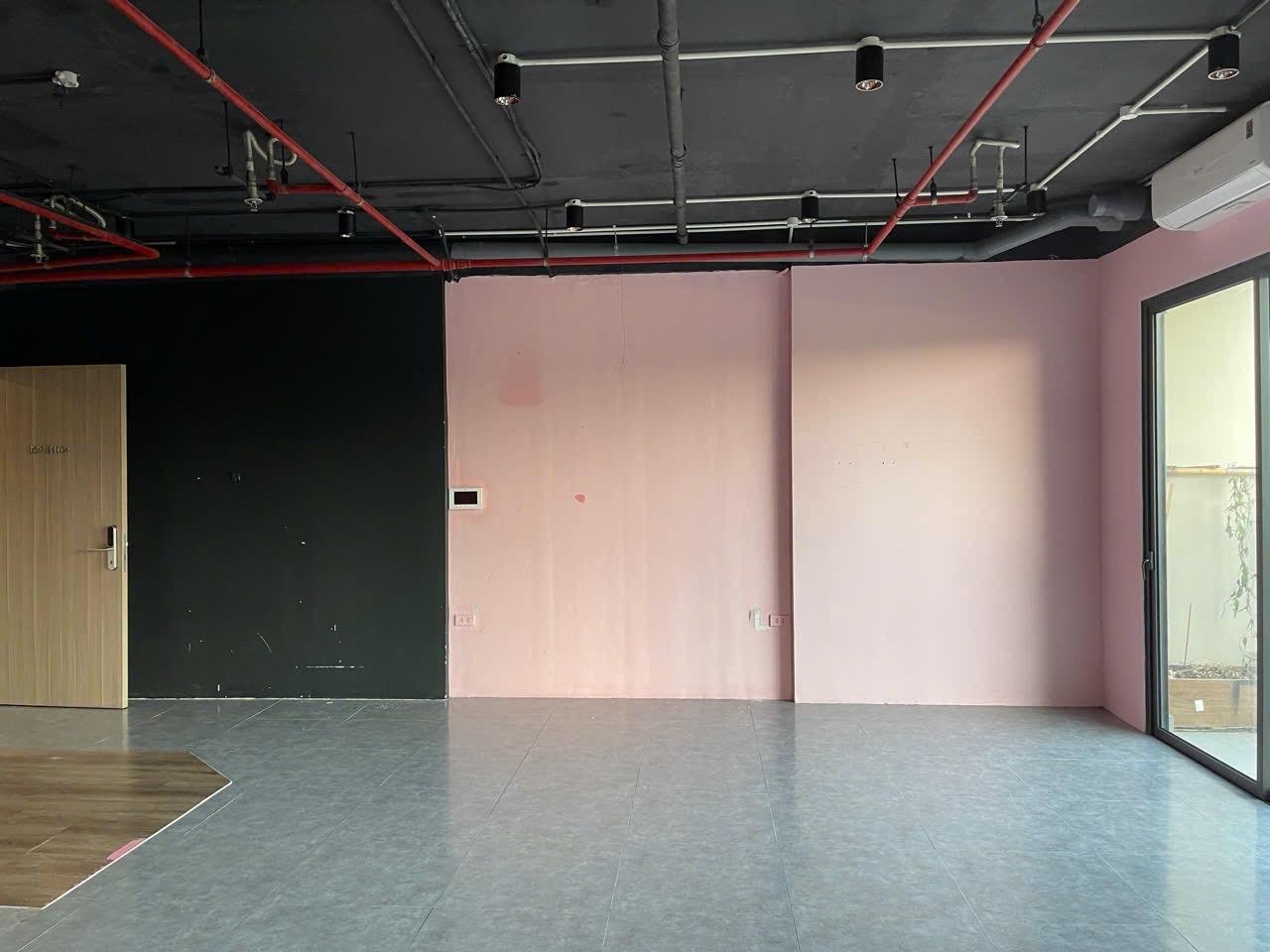 gallery image background