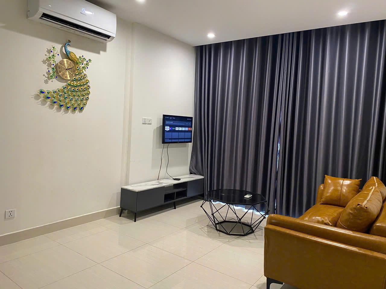 gallery image background