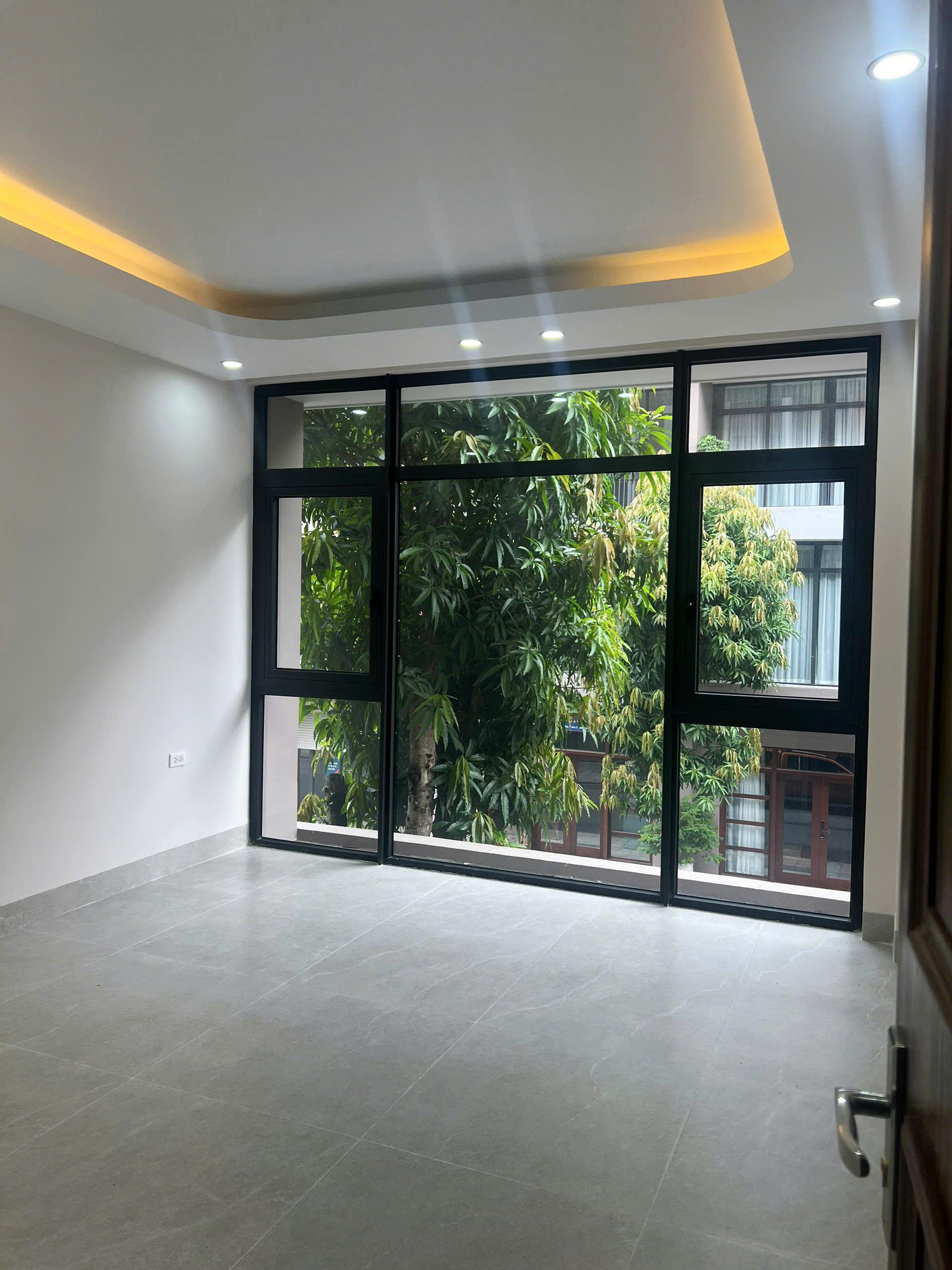 gallery image background