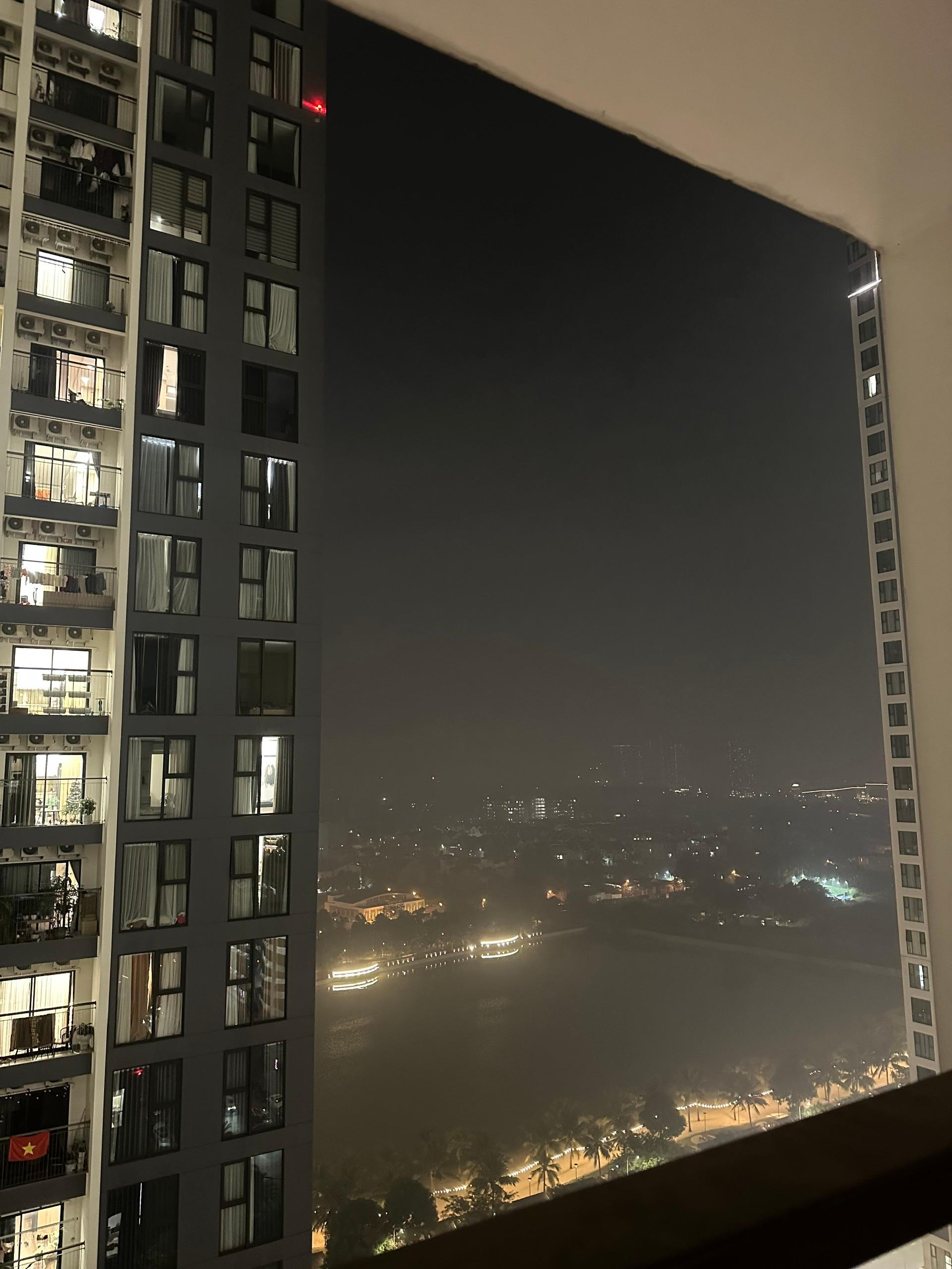 gallery image background
